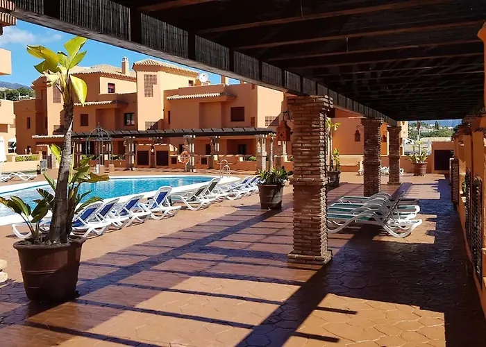 Elegant 2Br Apartment Puerto Banus Marbella Just 12 Minutes Away By G00Giemaps