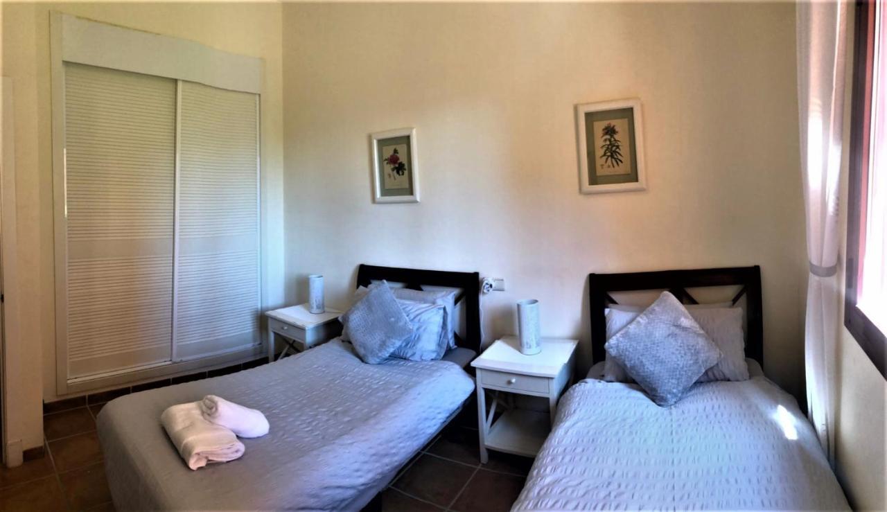 Elegant 2br Puerto Banus Marbella Just 12 Minutes Away By G00giemaps Appartement Estepona